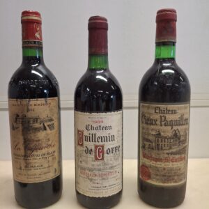 Lot de 3 bouteilles: 1 Château Vieux Paquilllon, 1979, Montagne Saint Emilion, 1 Château Guillemin de Corre 1989 Bordeaux Supérieur, 1 Château La Cafourche, 1994 Premières côtes de Blaye